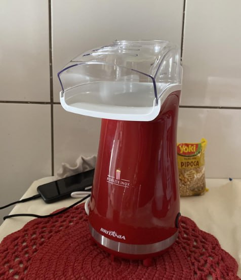 Pipoqueira Poplite Britânia 220V