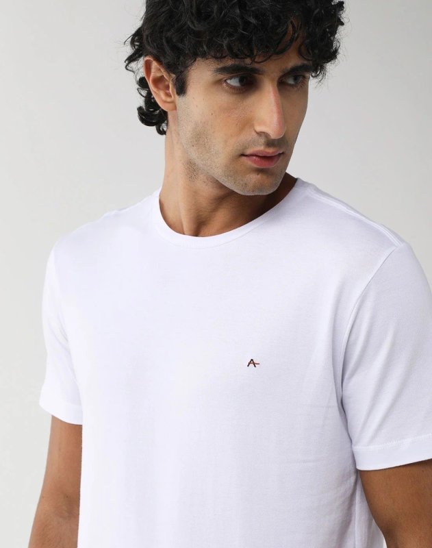 Camiseta Aramis Masculina Basic Lisa Dark Logo Branca