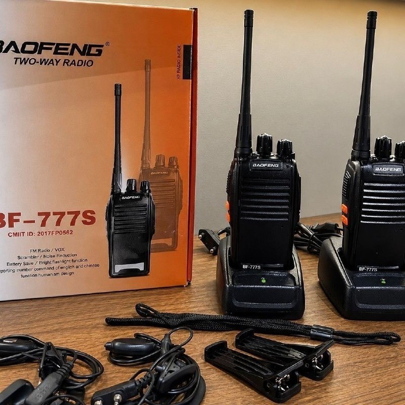 Kit com 2 Rádio Walk Talk Comunicador 16 Canais