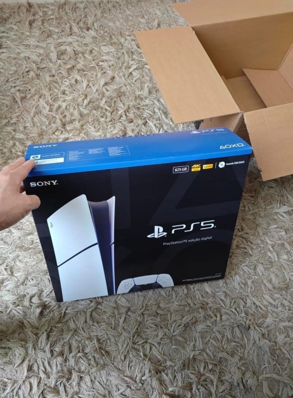 PlayStation 5 Edição Digital 825GB