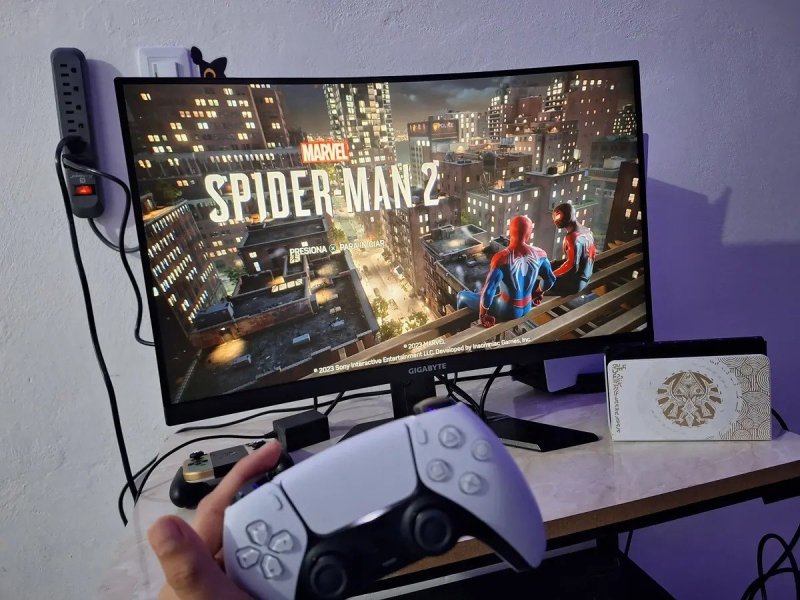 Monitor Gamer Gigabyte de 27" com tela curva, 165Hz e Full HD