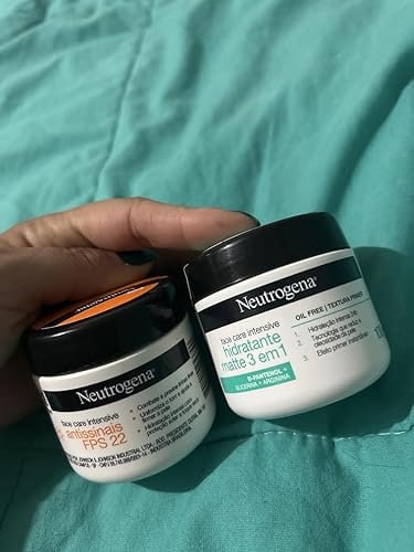 Kit Neutrogena Hidratante Facial Matte 100g + Antissinais FPS 22 100g
