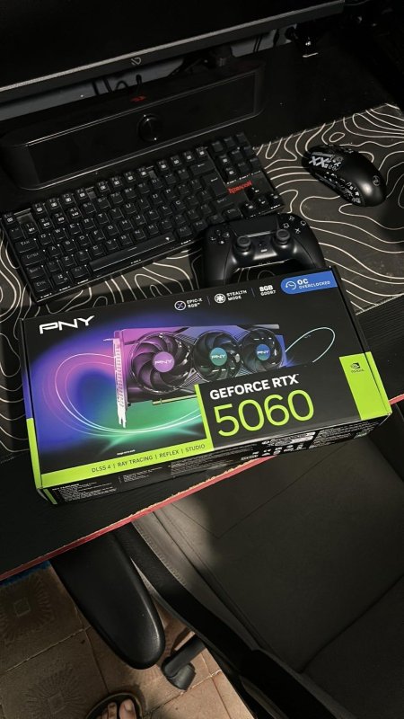Placa de Vídeo PNY RTX 5060 8GB