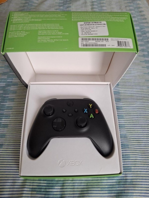 Controle Sem Fio para Xbox com Cabo Usb-C - Preto Carbono (Carbon Black)