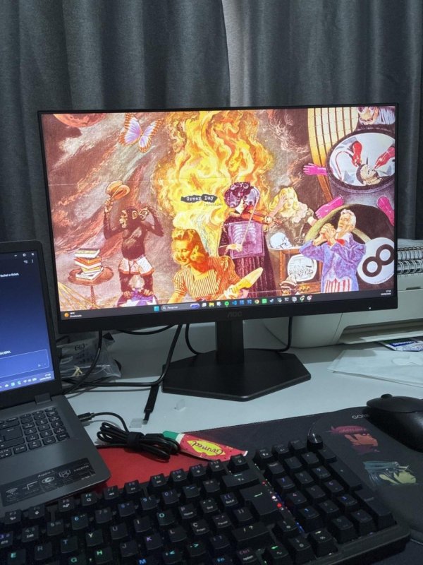 Monitor Gamer AOC AGON G42 24" 200Hz 0,3ms IPS HDR10 NVIDIA G-Sync 24G42HE