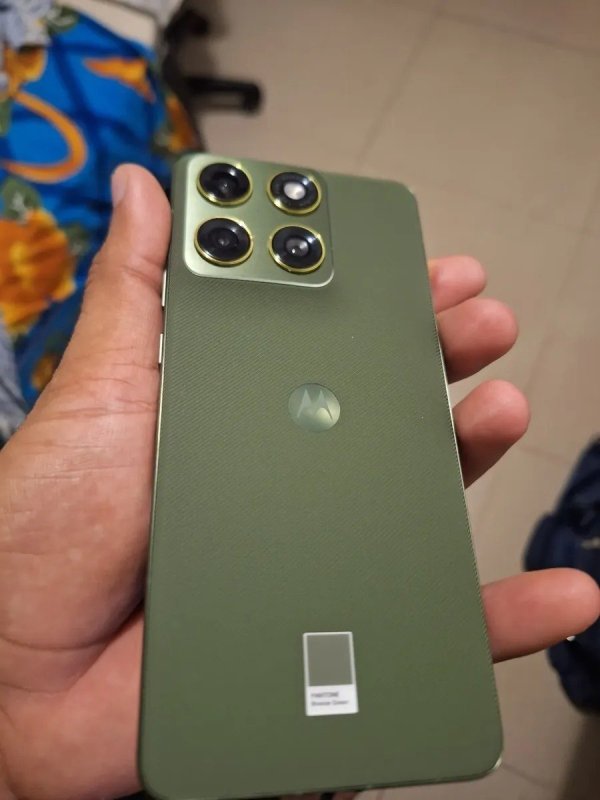 Motorola Edge 70 512GB com Desconto no Pix