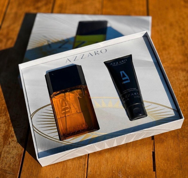 Kit Azzaro Pour Homme com EDT e Gel de Banho