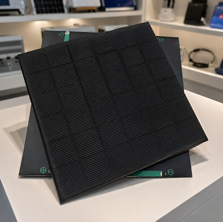 Mini Painel Solar 12v 5w 170x180mm Energia Limpa