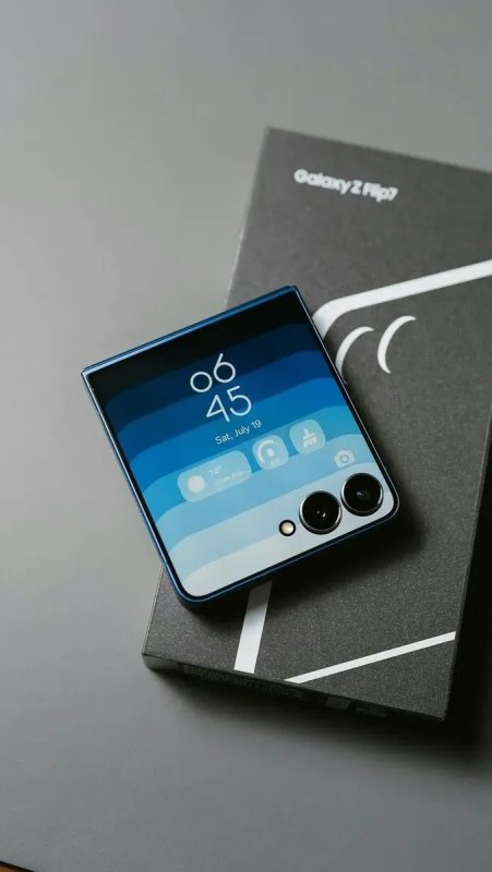 Samsung Galaxy Z Flip7 5G 512GB 12GB RAM em Preto com Frete Grátis
