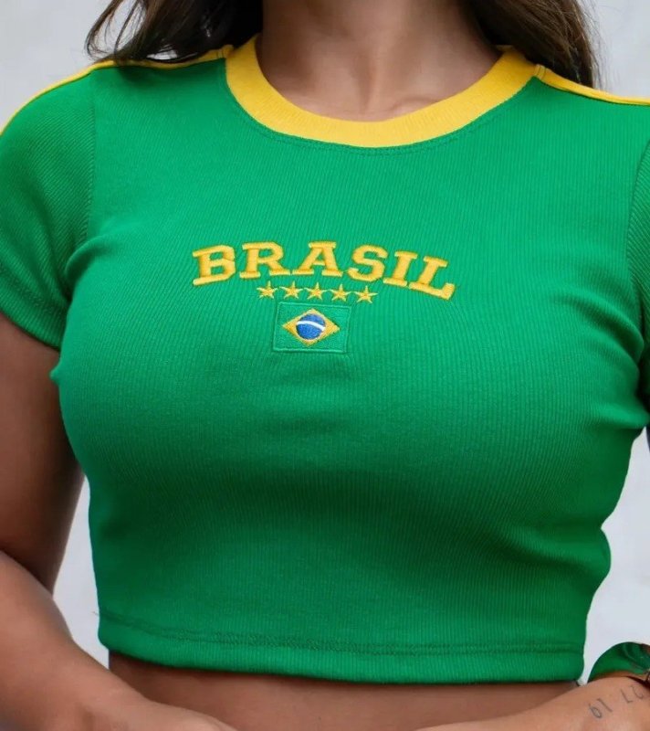Camiseta Baby Look Brasil Bordada Copa Canelada Cropped