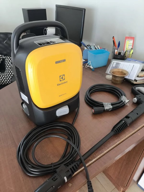 Lavadora de Alta Pressão Electrolux 1650PSI 1400W
