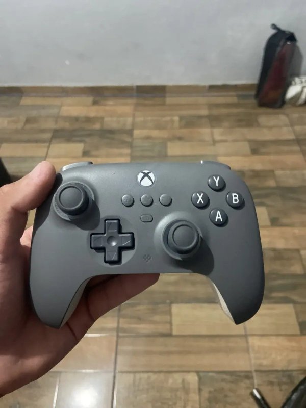 Controle 8BitDo Ultimate C Com Fio Xbox Series X/S PC Efeito Hall Preto