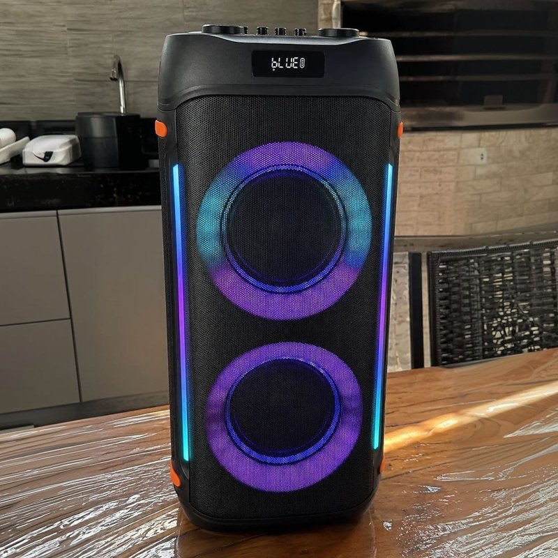 Caixa de Som Philco Extreme 1200W Connection TWS PCX6900 2 Microfones Preto