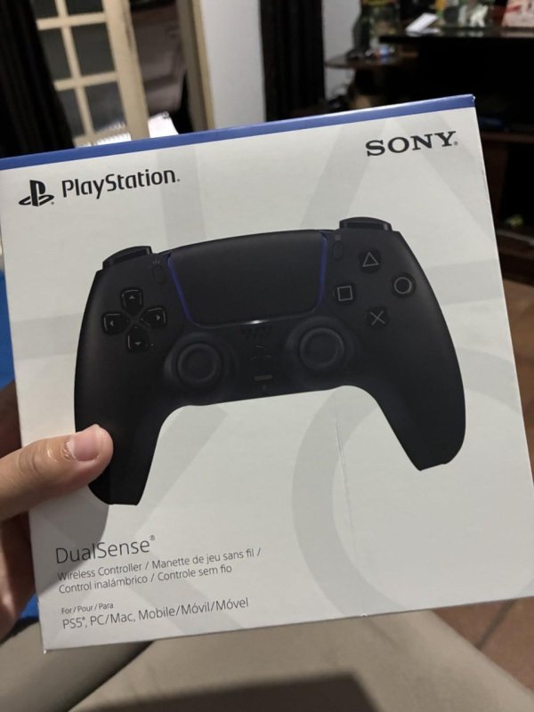 Controle sem fio DualSense nas cores Midnight e Starlight