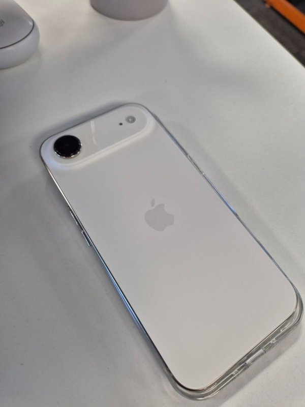 Apple iPhone Air (256GB) - Azul Céu