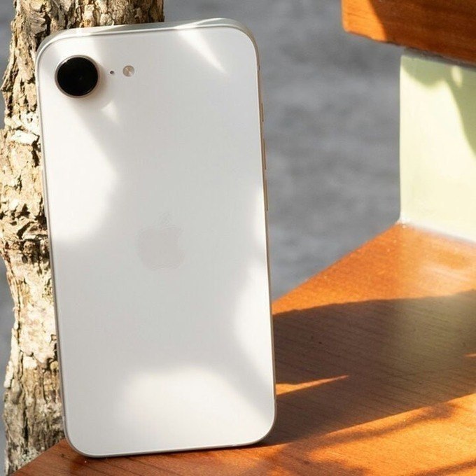 Apple iPhone 16e de 128 GB
