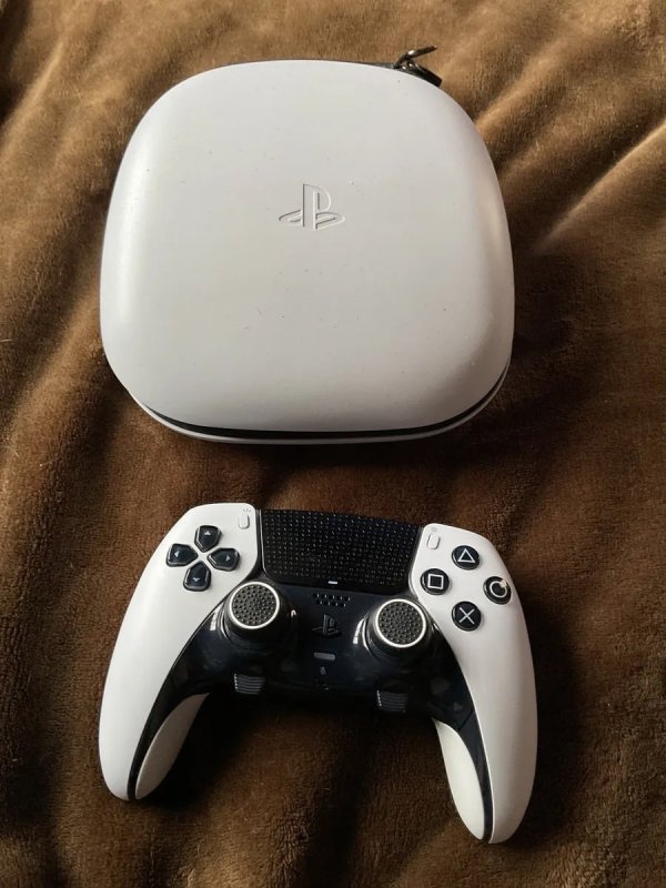Controle sem Fio DualSense Edge, Preto e Branco + Frete Grátis