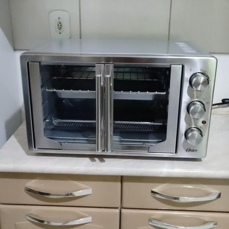 Forno Elétrico Oster French Door 42L 127v