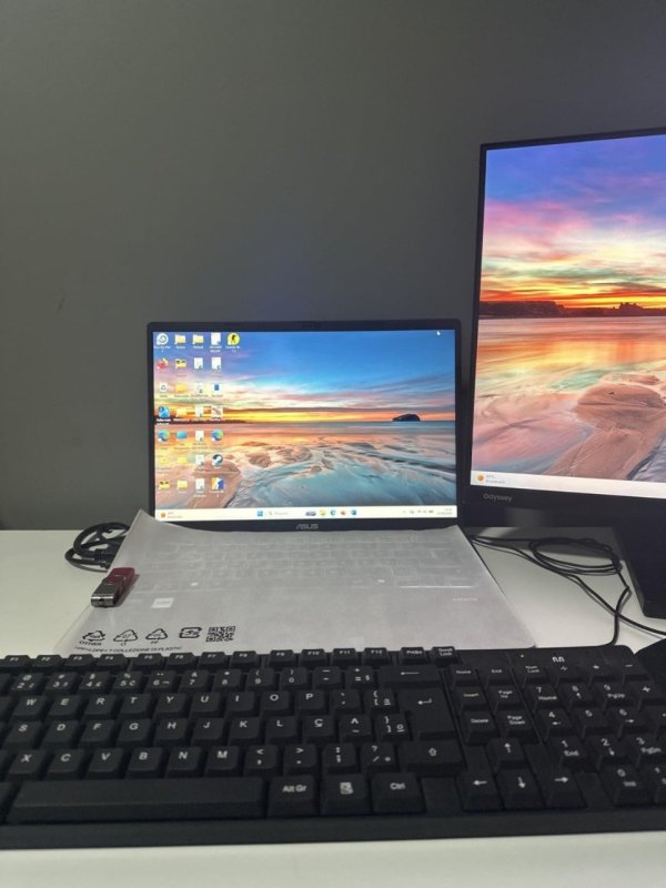Notebook ASUS Vivobook S14, Intel Core Ultra 5, 16 GB, 512 GB SSD, W 11 Home, 14.0'' FHD, Matte Gray - S3407CA-LY113W