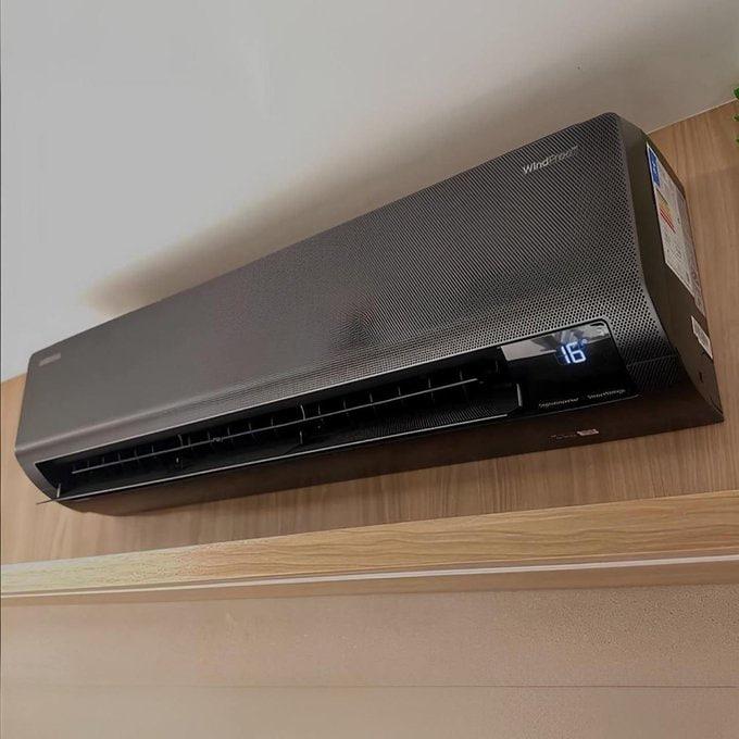 Ar-Condicionado Samsung Split Inverter WindFree Sem Vento 18.000 BTUs Black Edition Quente e Frio 220v