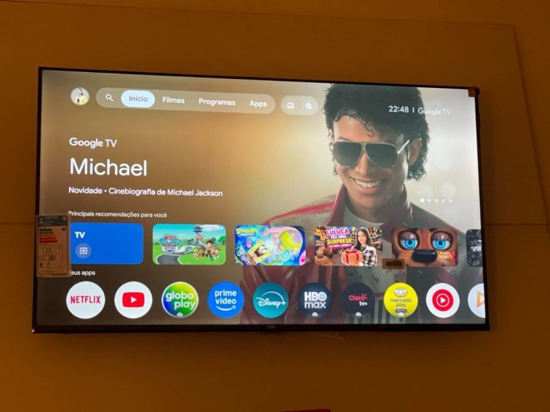 TCL Smart TV 40 Polegadas FHD QLED
