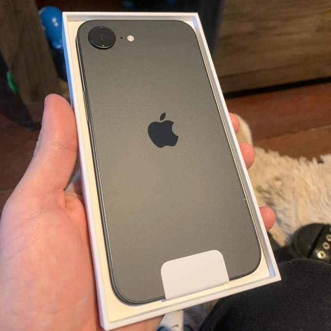 iPhone 16e Apple 128GB + Frete Grátis