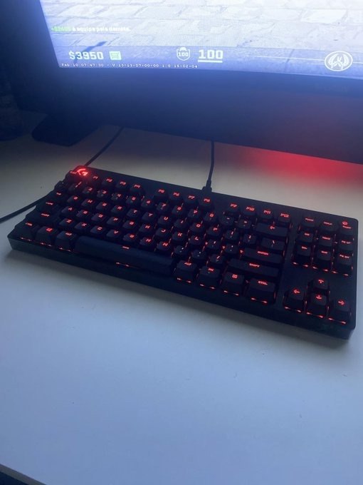 Teclado Gamer Mecânico Logitech G PRO TKL + Frete Grátis