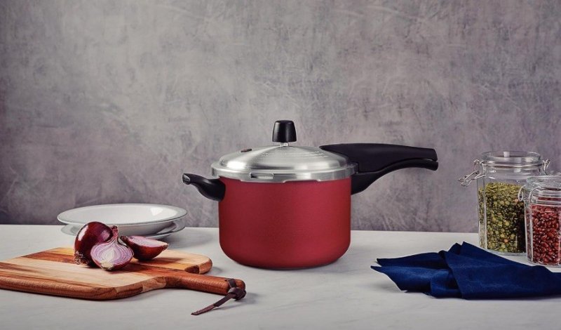 Panela de Pressão Tramontina em Alumínio Vermelho 4,5 L