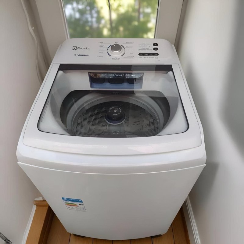 Máquina de Lavar 15kg Electrolux