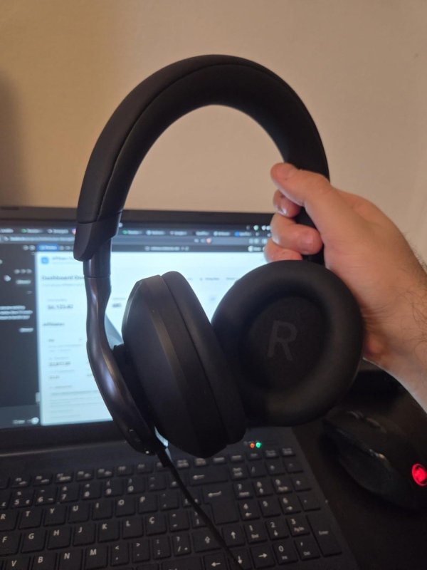 Fone de Ouvido soundcore Space One da Anker, Bluetooth 5.3, Over-Ear, Preto