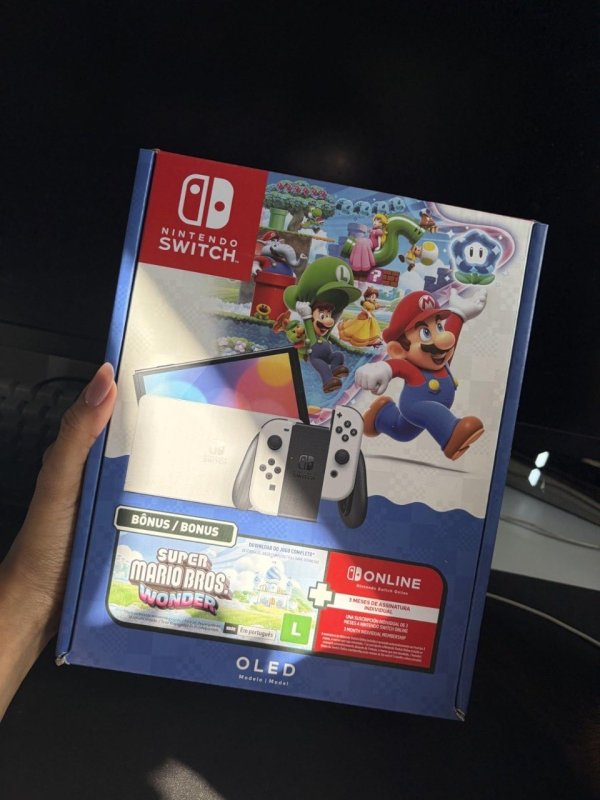 Bundle Nintendo Switch OLED + Super Mario Bros. Wonder + 3 Meses de Assinatura Nintendo Switch Online