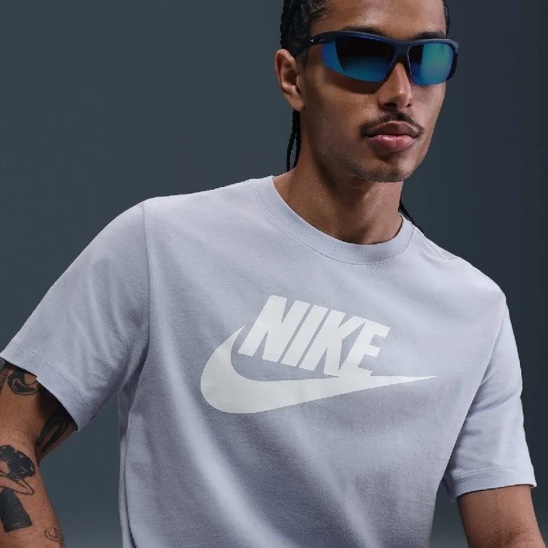 Camiseta Nike Sportswear Icon Futura Masculina