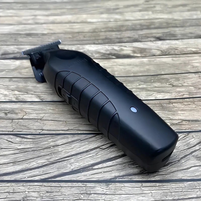 Máquina De Acabamento Corta Cabelo Profissional Kemei 2299 P Preto 127/220v