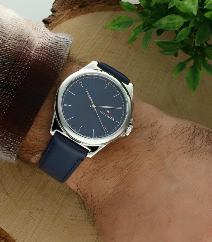 Relógio Tommy Hilfiger Norris Masculino Couro Azul