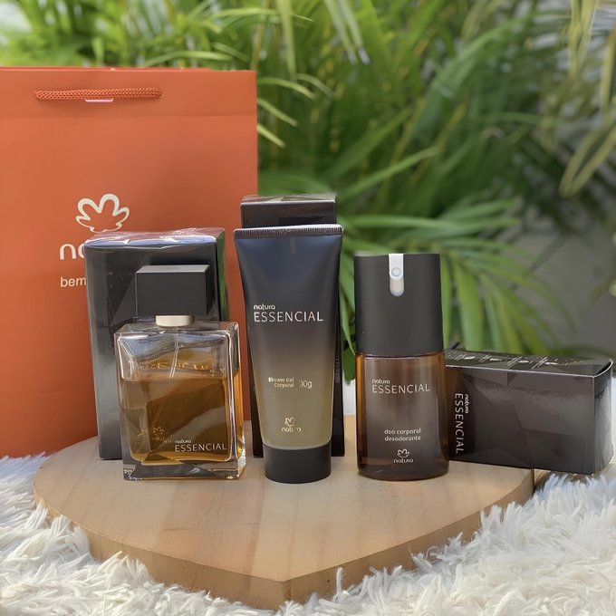 Kit Natura Essencial - Perfume 100ml + Desodorante Corporal 100ml + Shower Gel 100g + Frete Grátis
