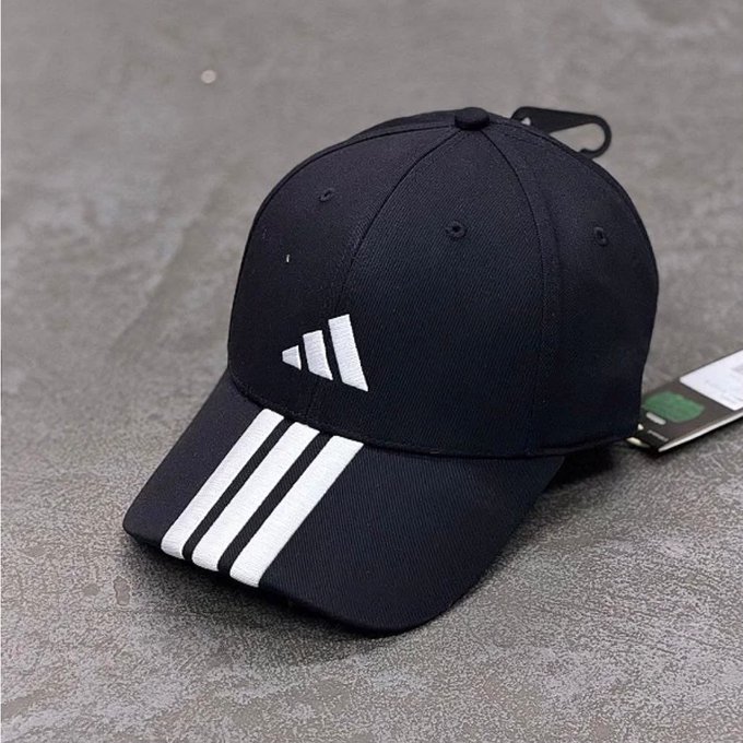 Boné Adidas 3 Listras Aba Curva Strapback