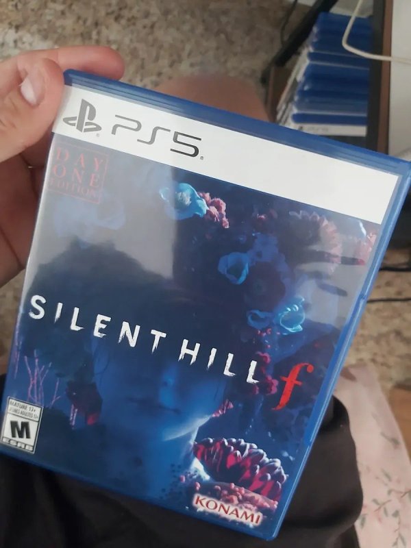 Silent Hill F Day One Edition Ps5 Midia Fisica + Frete Grátis