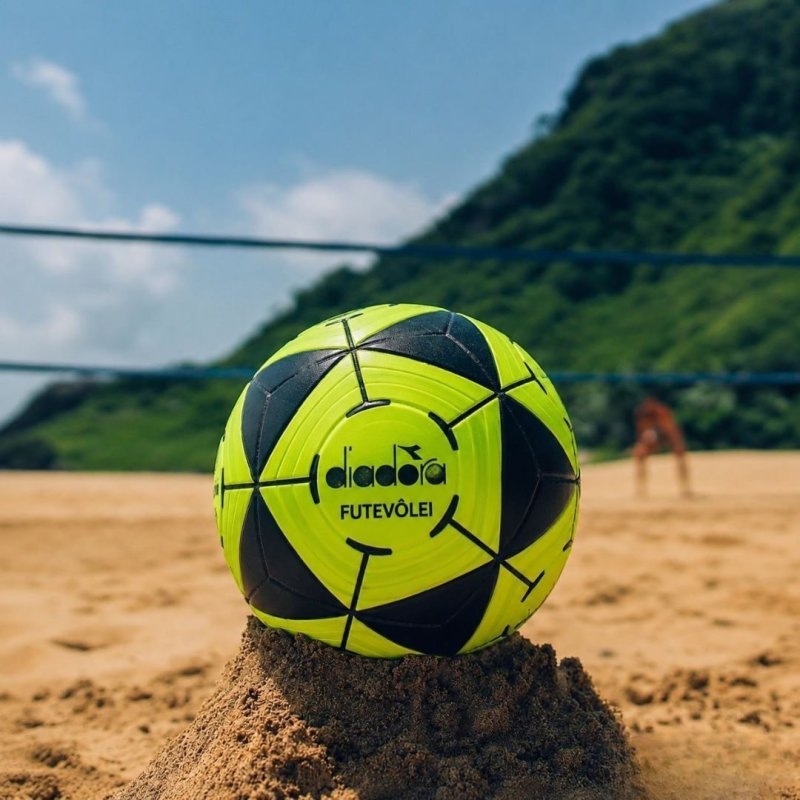 Bola De Futevôlei Diadora Elite-r + Bomba De Ar