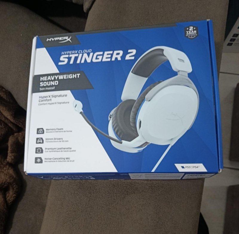 Headset HyperX Cloud Stinger II para PlayStation – Leve, Confortável, Drivers 50mm, Microfone com Cancelamento de Ruído