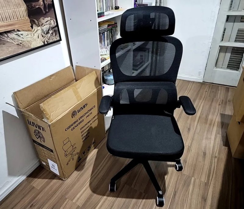 Cadeira Escritório Ergonômica Genebra B500 Luvinco Cor Preto Com Suporte Lombar Estofado Mesh