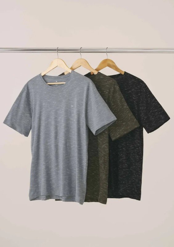 Kit 3 Camisetas Básicas Masculinas Com Bordado Hering