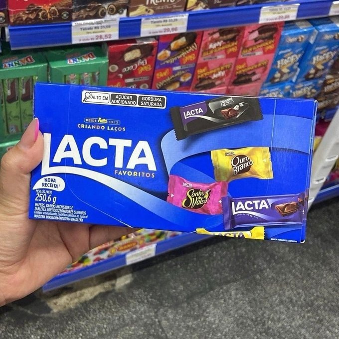 Caixa Lacta Favoritos 250g com Frete Grátis