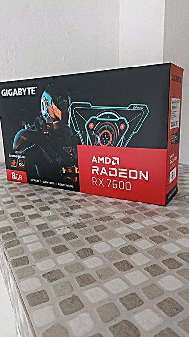 Placa de Vídeo Gigabyte RX 7600 8GB