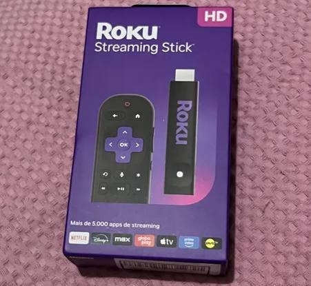 Roku Streaming Stick 2025 (3ª geração)