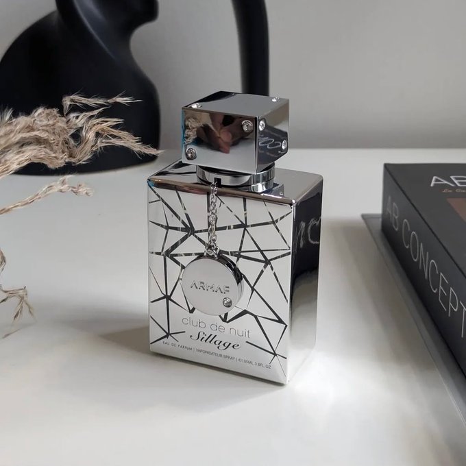 Perfume Árabe Armaf Club de Nuit Sillage 105ml