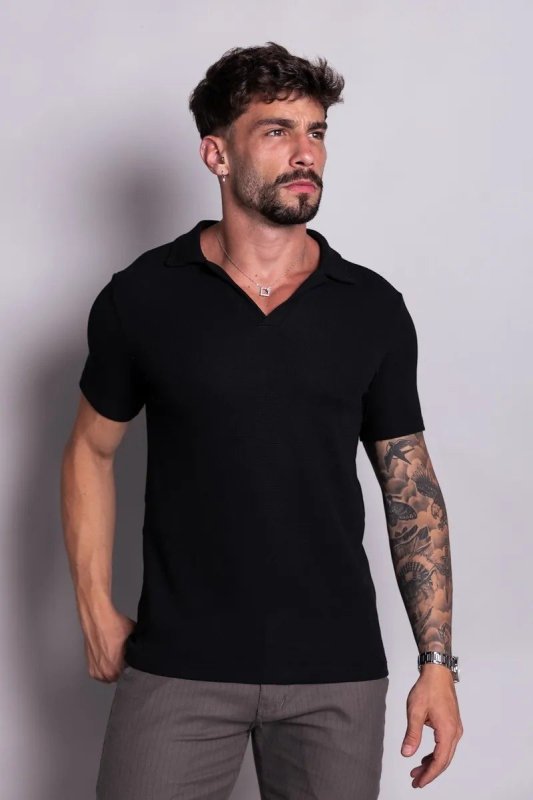 Polo Sem Botão Masculina Minimalista Com Tecido Texturizado