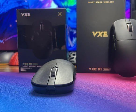 Mouse Sem Fio Dragonfly R1 SE PAW3395SE 500mAh