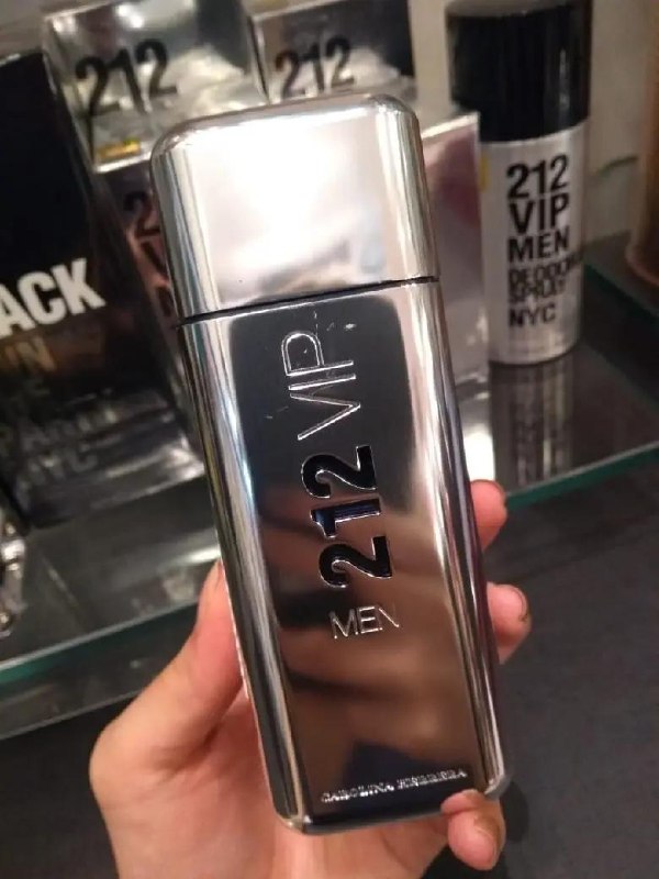 Perfume Carolina Herrera 212 VIP Men EDT 100ml