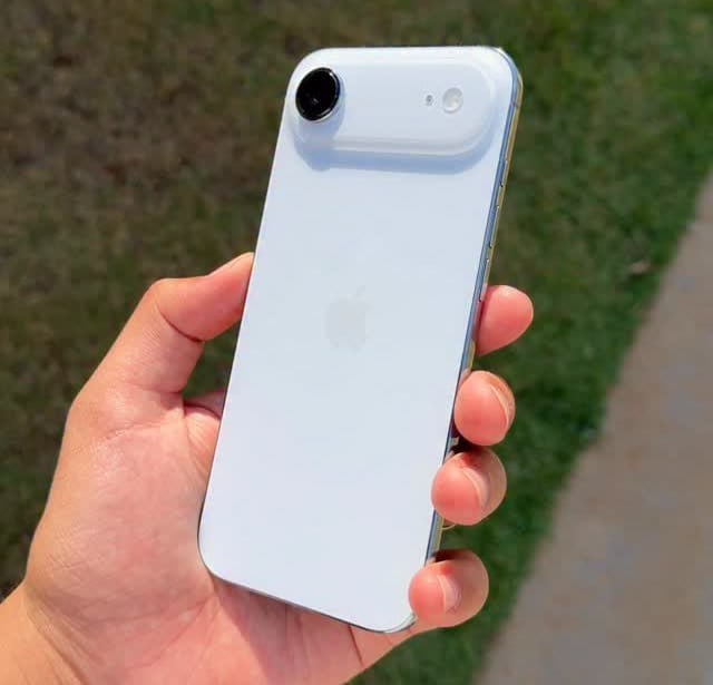 iPhone Air 512 gb - Branco-nuvem - Somente Esim - Distribuidor Autorizado