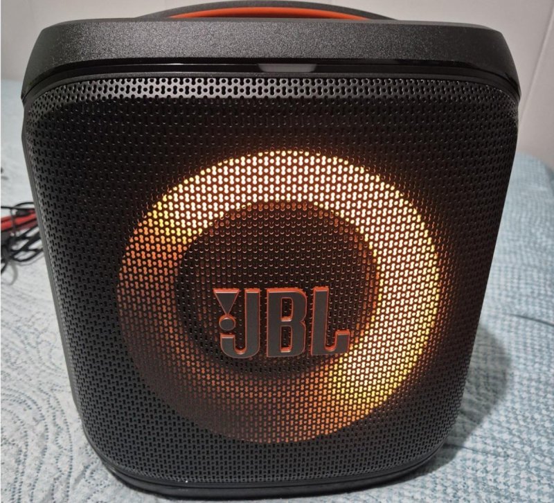 JBL Caixa de Som PartyBox Encore Essential 2
